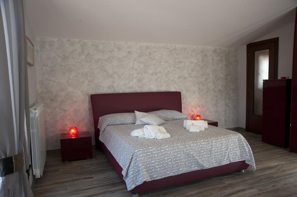 Bed and Breakfast Domus In Viridi Рим Номер фото